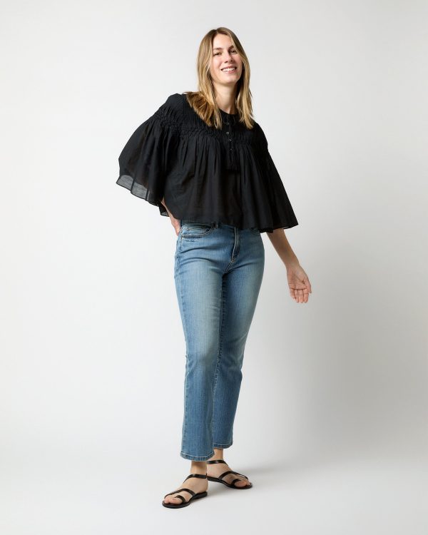 Axeliana Top in Black Online