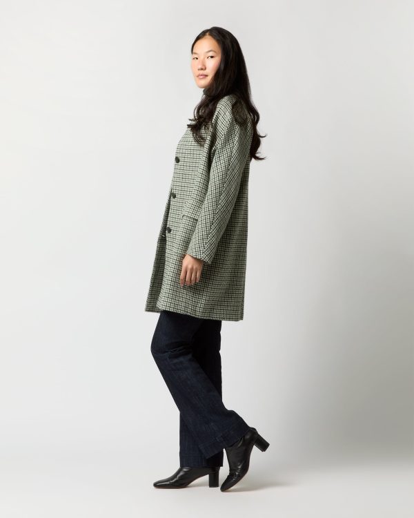 Kennedy Coat in Green Houndstooth Tweed Online now