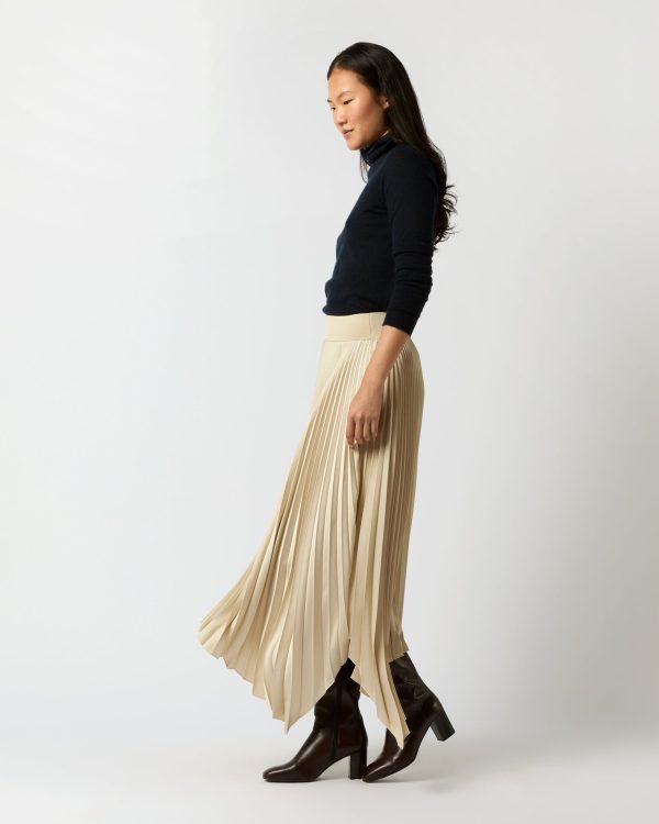 Ade Skirt in Oat Supply