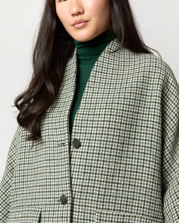 Kennedy Coat in Green Houndstooth Tweed Online now